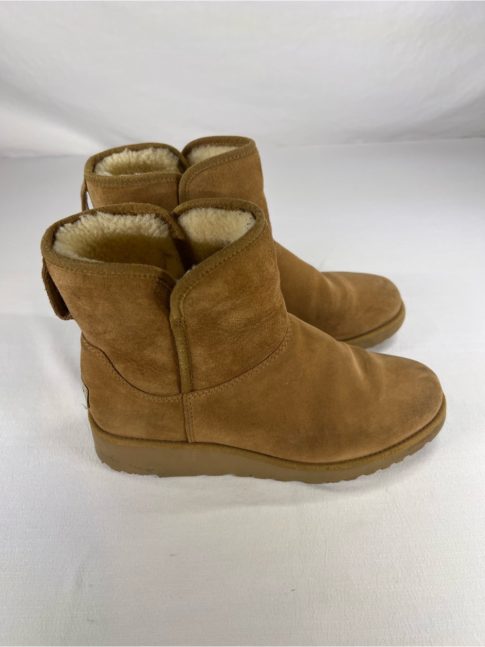 UGG Chestnut Suede Shearling Lined Ankle Boots - Picture 4 of 13